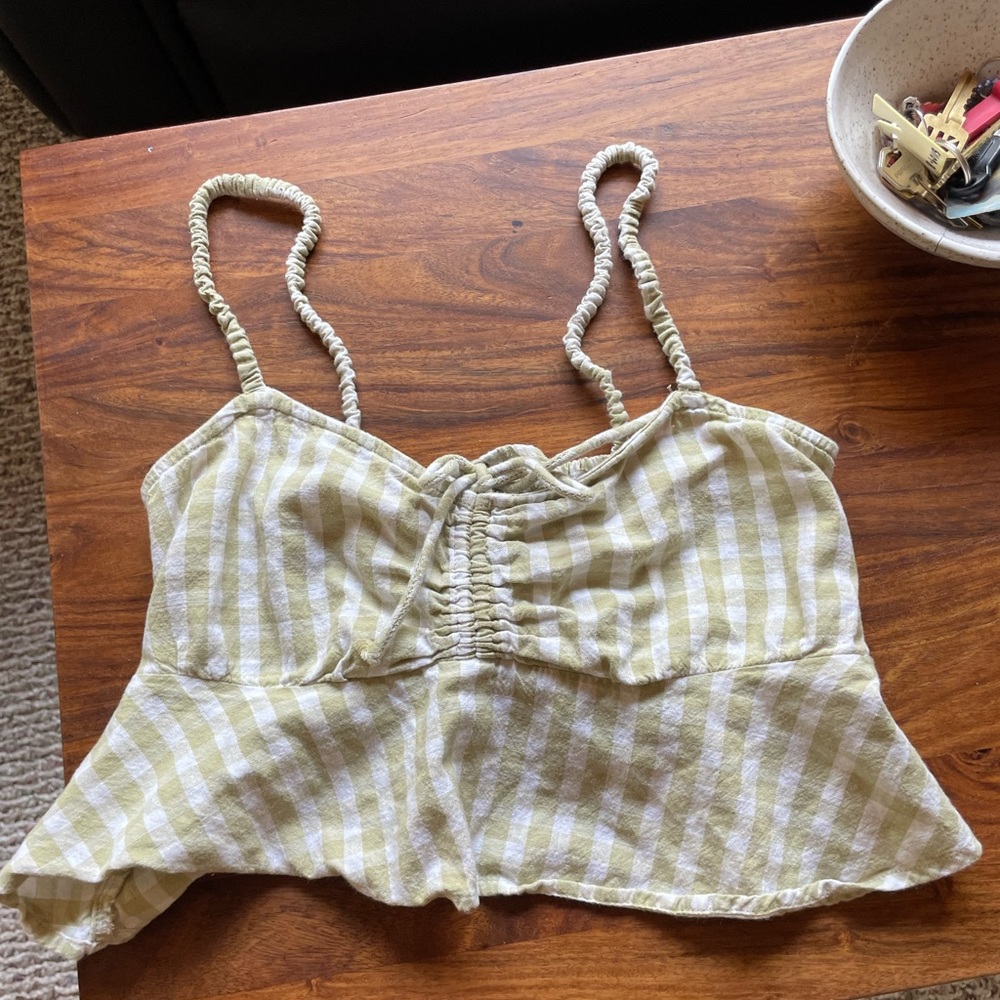 Billabong cropped checkered tank